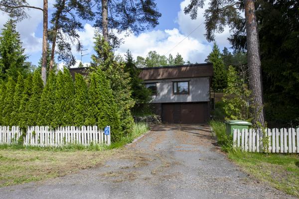 4-5 h + k + s + kh +at Jäkärlä Turku 150 m²