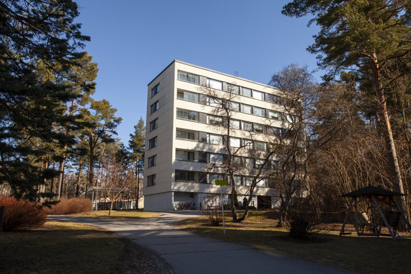 4 h + k + parveke (lasitettu) Hannunniittu Turku 87 m²