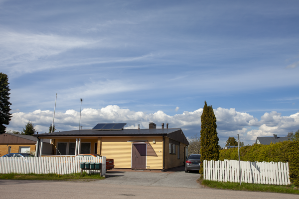 4 h + k + 2 x WC + ph + s + vh + varasto / (autotalli, pannuhuone) Pappilankylä Mynämäki 115 m²